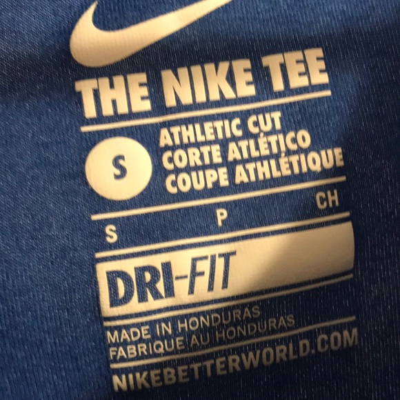 Nike Long Sleeve Shirt - Picture 3 of 3